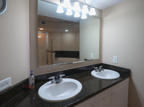 Yacht Club Villas #1-201 3 Bedroom Condo by Redawning