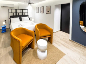 The 2 BDR Sapphire Condo 5 min to CAI Airport