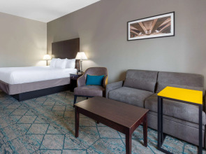 La Quinta Inn & Suites by Wyndham Columbus West - Hilliard