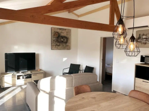 WH95 Gezellig vakantiehuisje -4p- met tuin en parking