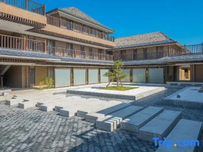 Jingzhou Yingcheng Livable Hotel