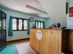 OYO 27770 Santhi Ayurveda Resort