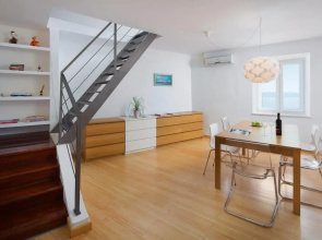 Scampicchio Palace Apartment
