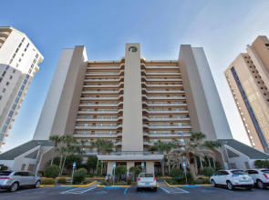 Emerald Towers by Panhandle Getaways