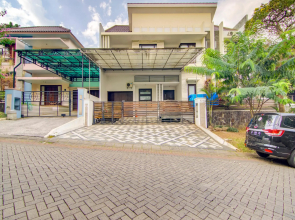 OYO 3861 Homestay Villa Tidar