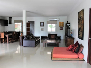 Baan Aroka Pool Villa Sea View