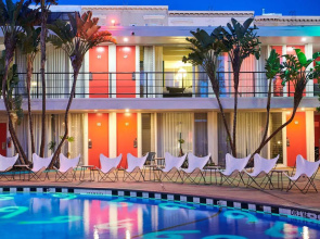 The Phoenix Hotel