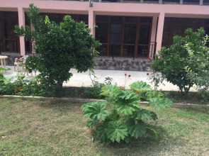 Guest House on Lakrba 3