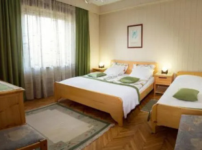 Apartment & rooms Grmek