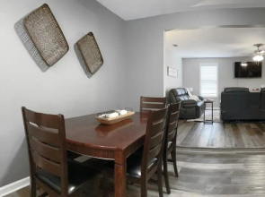 The Cottage House - Family Friendly Close to GSU