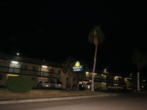 Days Inn & Suites Needles