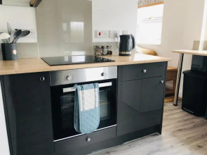 Character Town Centre ,1 Bed Flat, Boston