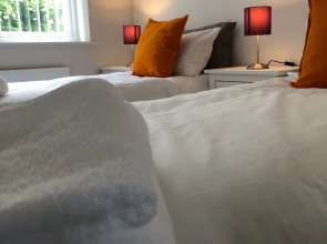 Kingsgate Apartment