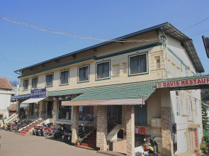 OYO 10950 Hotel Hills Palace