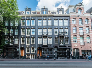 Leidse Square Marnix Apartments