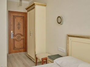 Отель Grand Way Один Сочи Центр