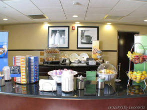 Hampton Inn & Suites Merced