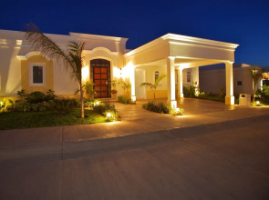 Pueblo Bonito Emerald Luxury Villas & Spa - All Inclusive