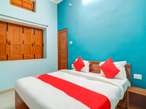 OYO 78830 Hotel Triveni
