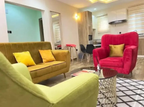 House 17 Apartment and Services Ltd