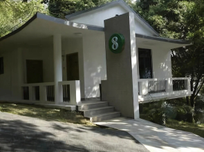 Lotus Garden Hotel