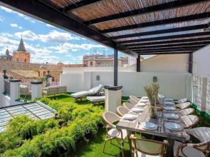 Sevillian House With Terrace. Augusto Plasencia