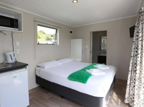 Fitzroy Beach Holiday Park