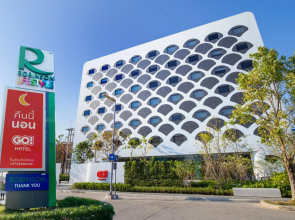 GO Hotel Bowin at Robinson Lifestyle