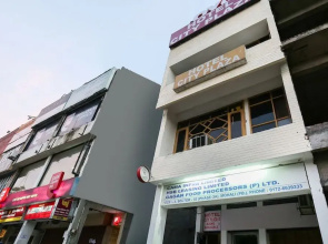 Hotel City Plaza 3 by OYO Rooms