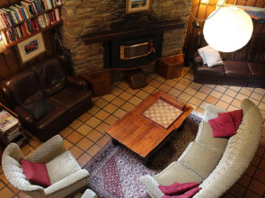 Kasees Apartments & Mountain Lodge