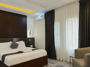 El-Patevadan Hotel and Suites