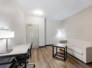 Red Roof Inn PLUS & Suites Birmingham - Bessemer