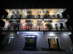 Hotel The Queen By Jal's