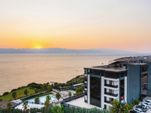 The Nowness Luxury Hotel & Spa (Adults Only 16+)