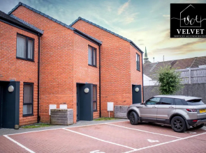 1 Bed House , Free Wifi,Free Parking,Leasure,Business