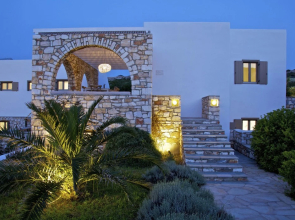 Amalgam Homes Paros