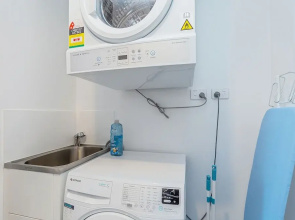 KOZYGURU BRISBANE ONE 1Bed APT Parking