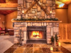 5 Bed Blue Mountain Luxury Chalet with Hot Tub 159