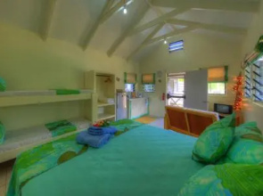 Holty's Hideaway Ha'atafu