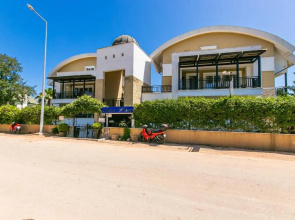 Sultan Homes Garden