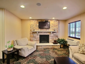 Americinn By Wyndham Oshkosh