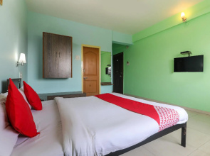 OYO 71837 Hotel Landmark