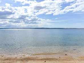 Edi - Amazing Location by the sea - A2