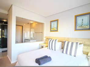 Upmarket 2bed City Retreat Close to V A Waterfront
