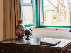 Elegant Maltese Hideaway Near Valletta