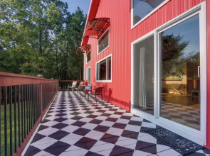 Peaceful Berkeley Springs Home: Escape to Nature!