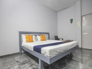SPOT ON 65657 Sri Krishna Lodge