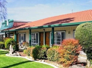 Holiday Motel Waynesburg
