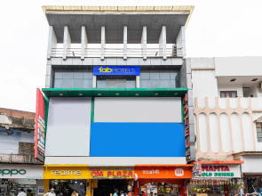 Fabhotel Shree Regency