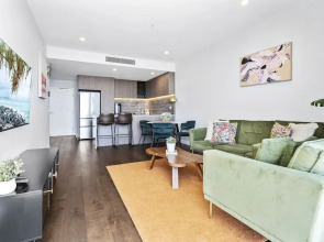 Casino Private Apartments - QStay